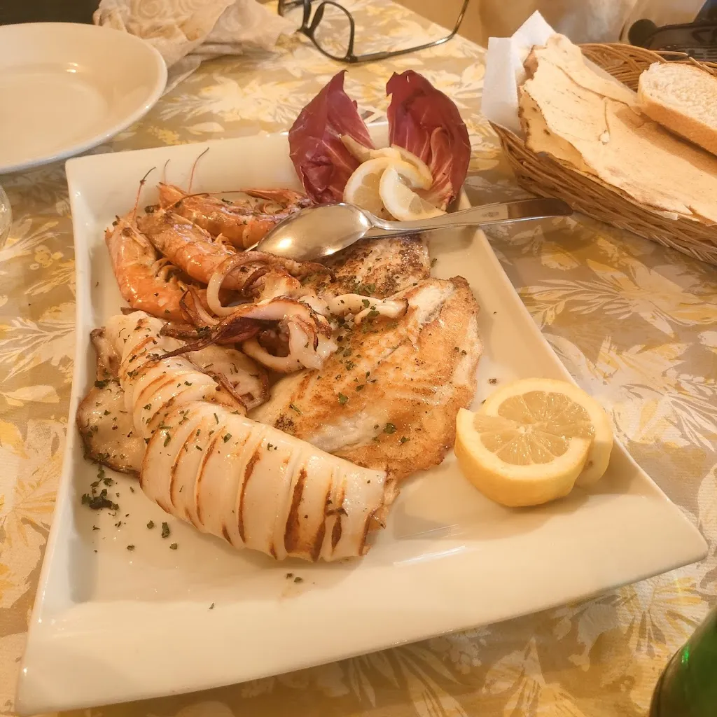 Menu_Sa Cantina - Ristorante - Bar - Pizzeria_Galtellì_immagine_6