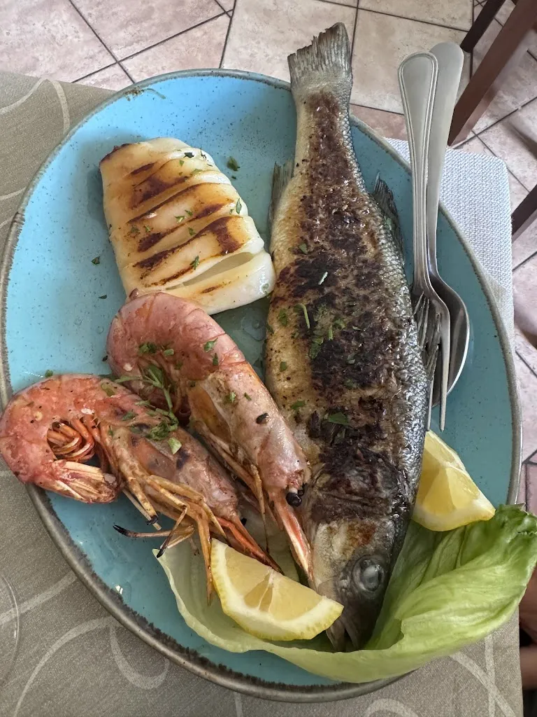 Bar Ristorante Pizzeria Il Ritrovo_Galtellì_slider_image_3