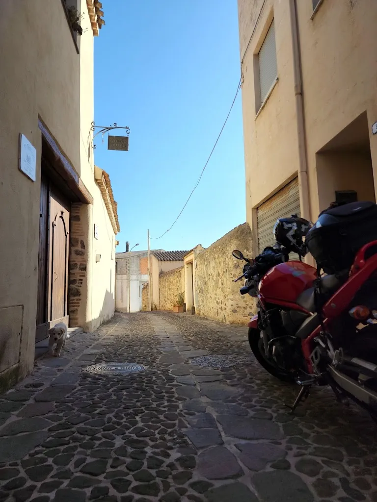 Angie_Albergo Antico Borgo_Galtellì_review