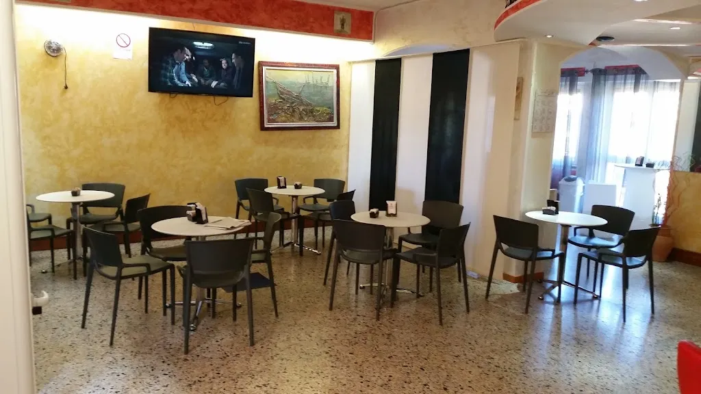 Bar Pizzeria New life restaurant in Gavoi