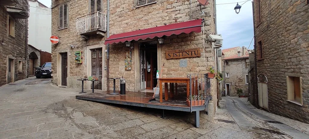 Andrea Cugini vado di camper_BAR S'ISTENTU_Gavoi_review