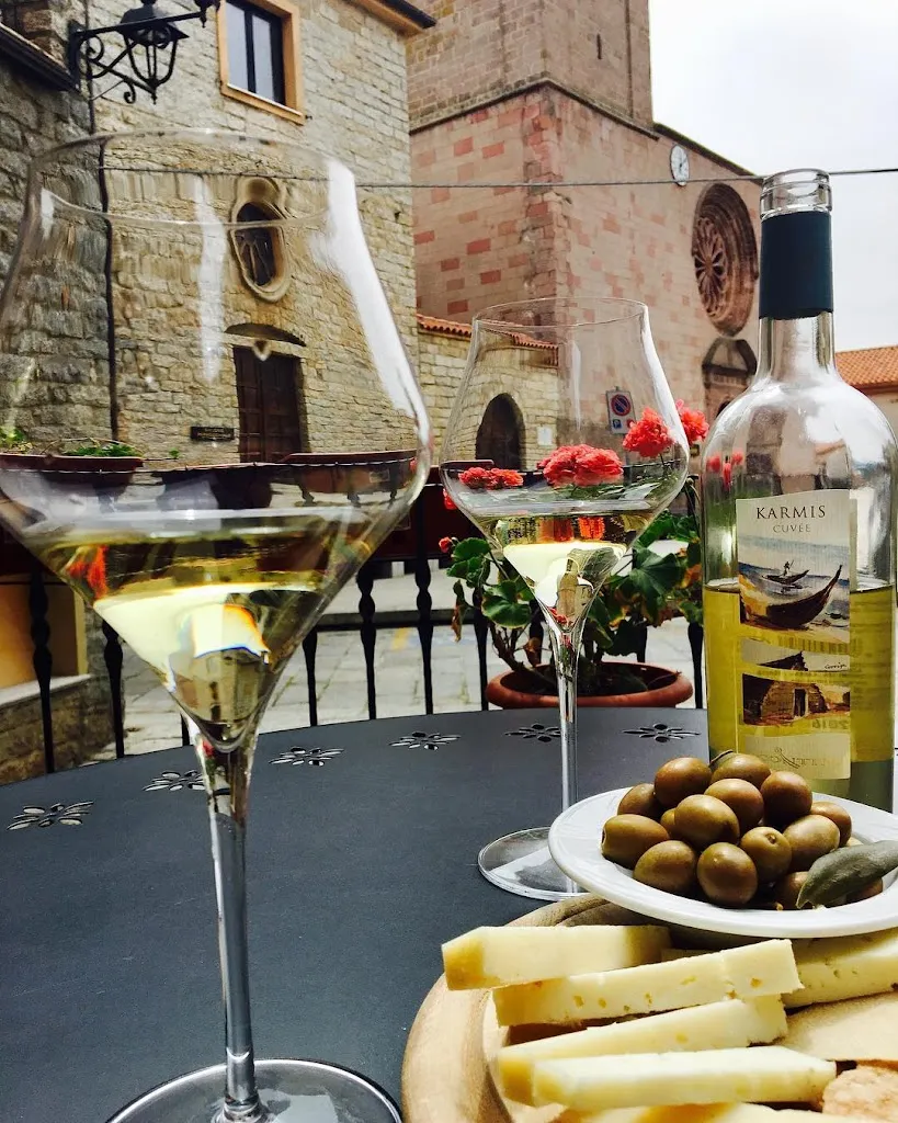 BAR S'ISTENTU_Gavoi_slider_image_2