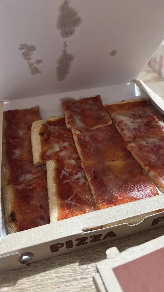 Pierpaolo Finocchio_Pizzeria SU FURRUNGONI_Gonnoscodina_review