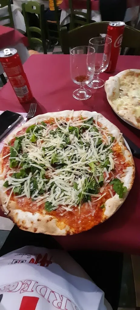 Ristorante Pizzeria Da Lello di Sotgiu Carlo_Gonnosfanadiga_slider_image_3