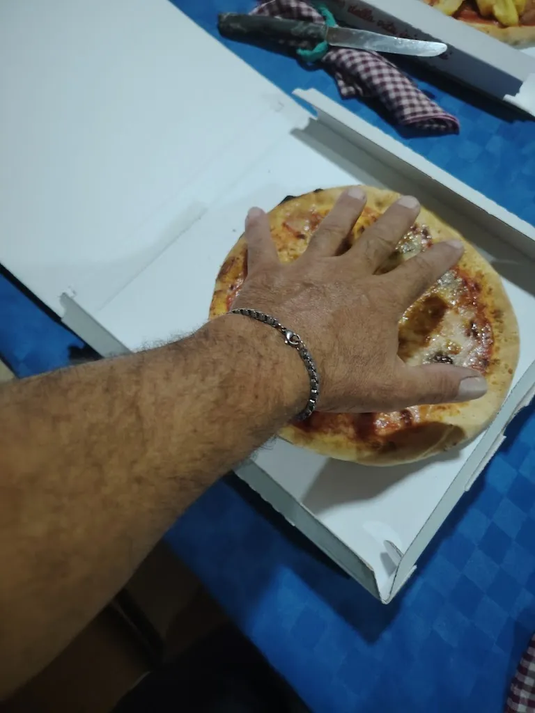 Simo Loi_ONE MORE MILL_Ilbono_review