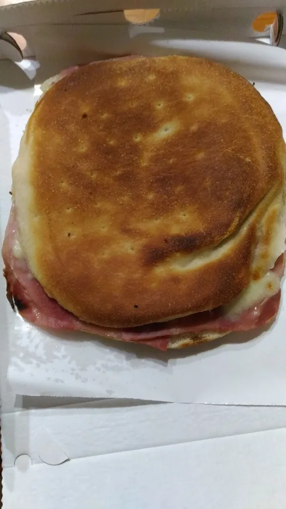 P restaurant in Ilbono