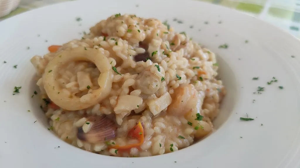 Marina C.V._Bar Ristorante Pizzeria Miratirso_Illorai_review