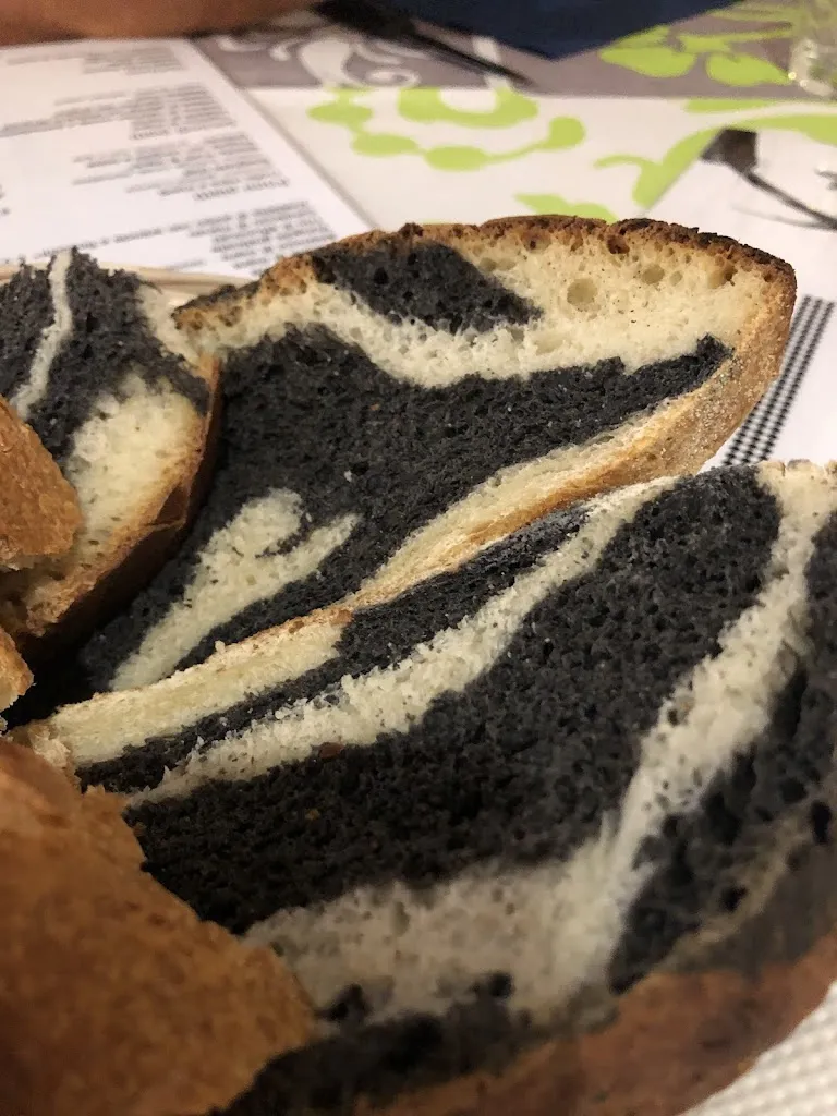 Giulio Aprin_La Vecchia Miniera_Guspini_review