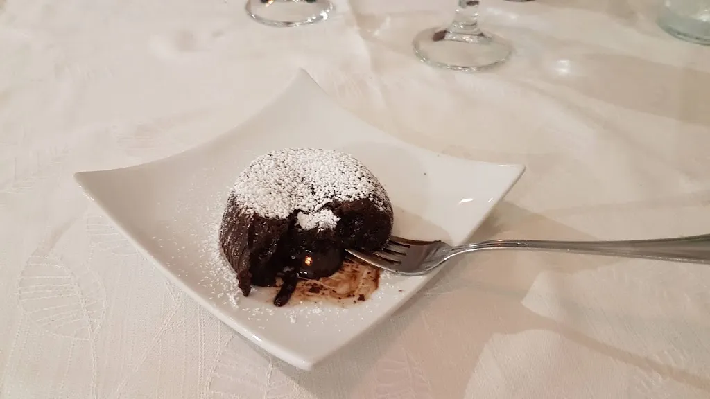 Pizzeria Da Mariano_Guspini_slider_image_3