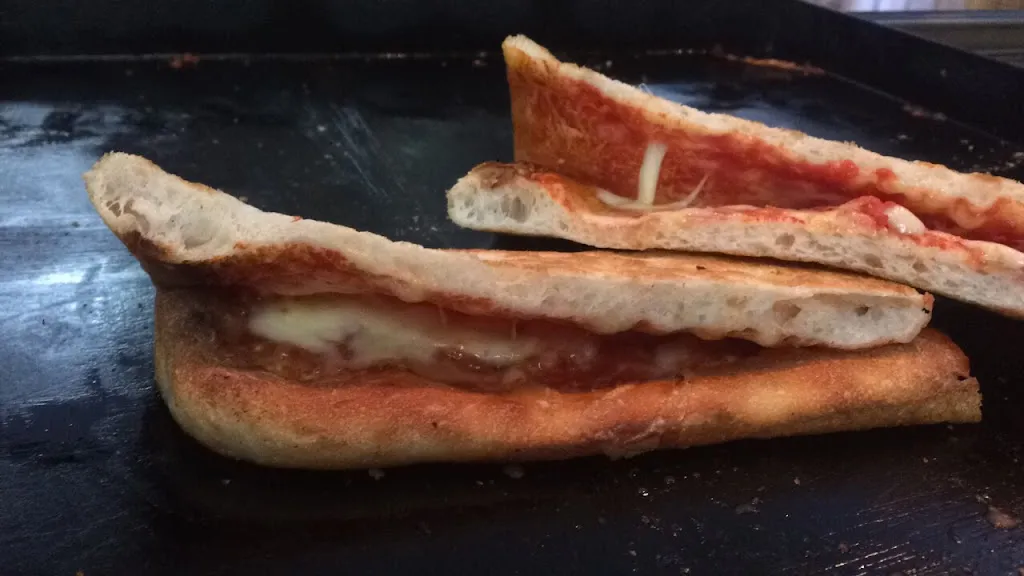 Menu_Pizzeria Capriccio di Mirko Caligola_Guspini_image_3