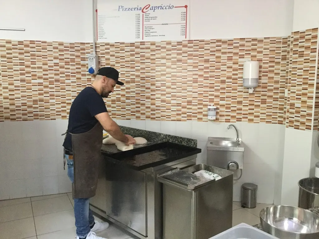 Pizzeria Capriccio di Mirko Caligola_Guspini_slider_image_3