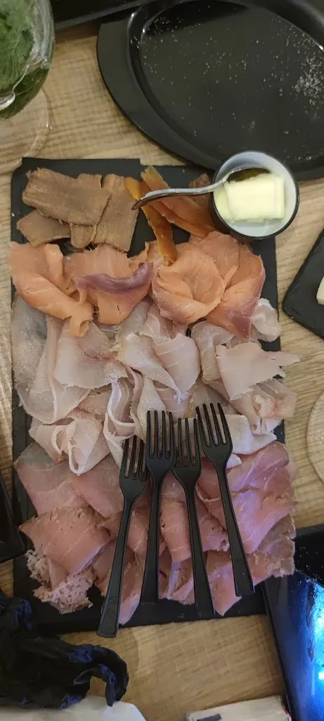 Lorena Maccioni_Sa Prenza_Guspini_review