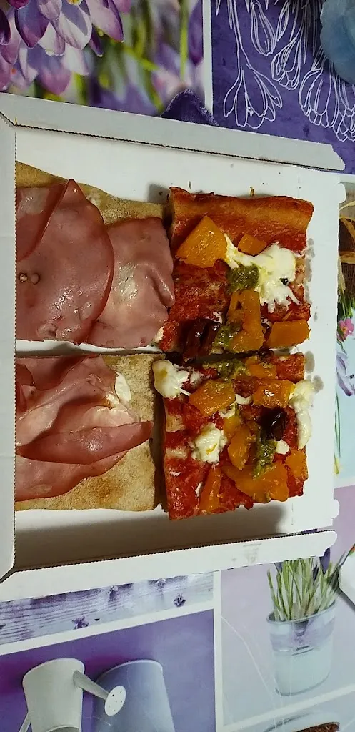 Menü_Pizzeria Pizza Undici 11_Guspini_Bild_1