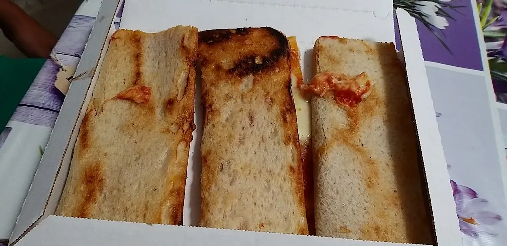 Menü_Pizzeria Pizza Undici 11_Guspini_Bild_2