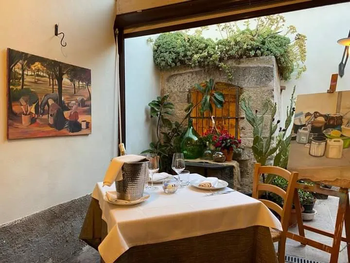 Pizzeria Bistrot La Piazza_Ittiri_slider_image_1