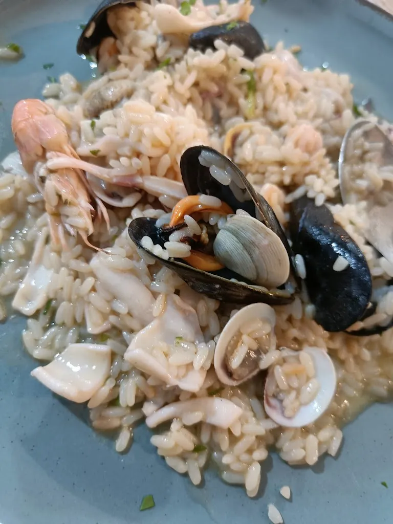 meenu maharana_A Un Passo dal Mare_Casalbordino-Miracoli_review