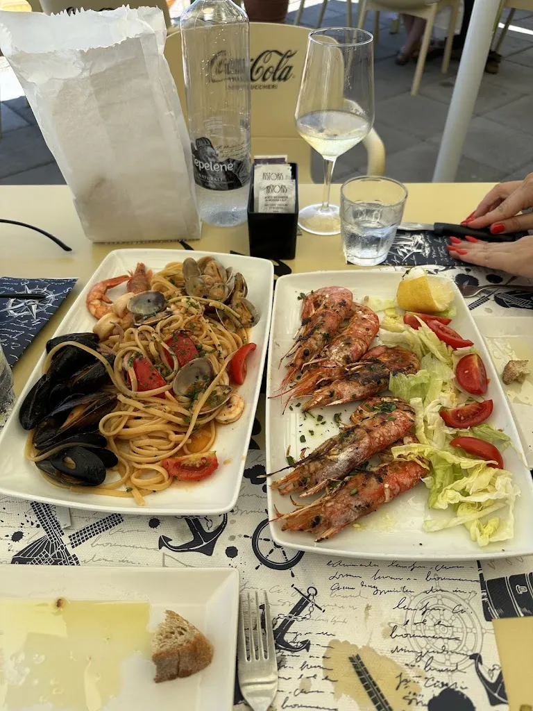 H Y_Girasole Lounge Bar Lido e Spiaggia Attrezzata_Girasole_review