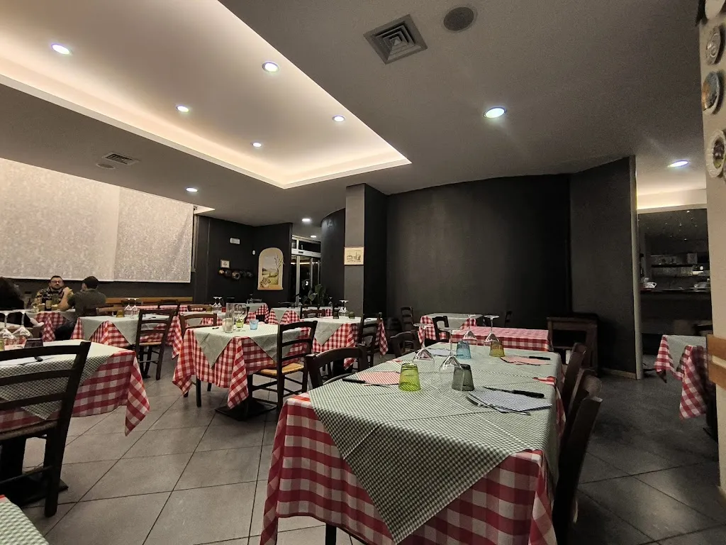 Tramaglino restaurant in Girasole