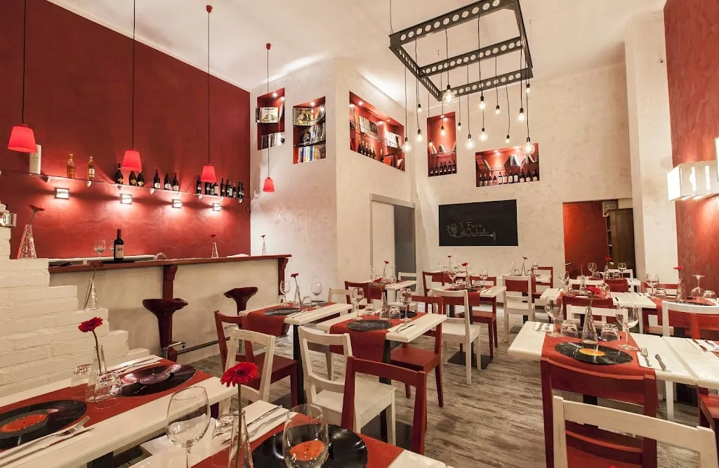 Il Fiore all'Occhiello Bistrot restaurant in Girasole