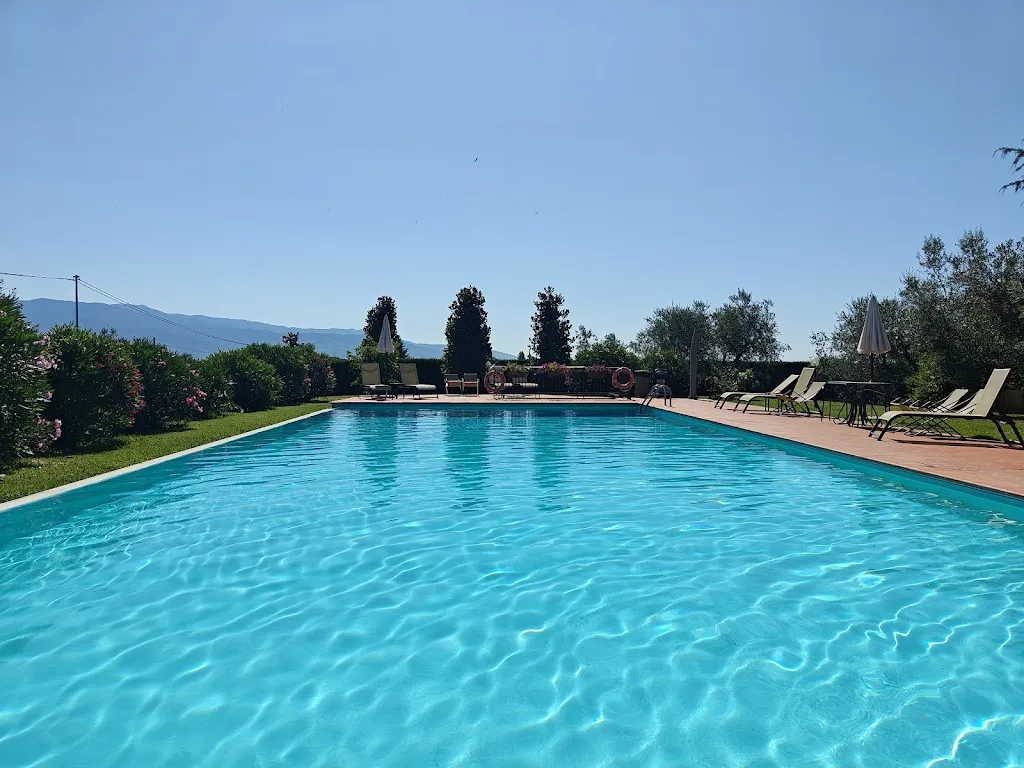 Erik Hedlund_Podere San Giusto_Girasole_review