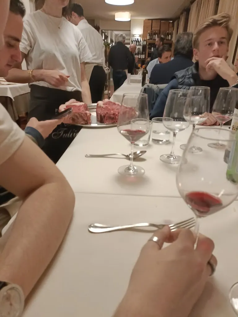 Peter Wood_Ristorante Tullio a Montebeni_Girasole_review