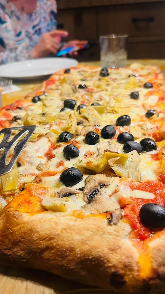 Stefan Alexandru Otelita_Casa Me' Ma'_Girasole_review