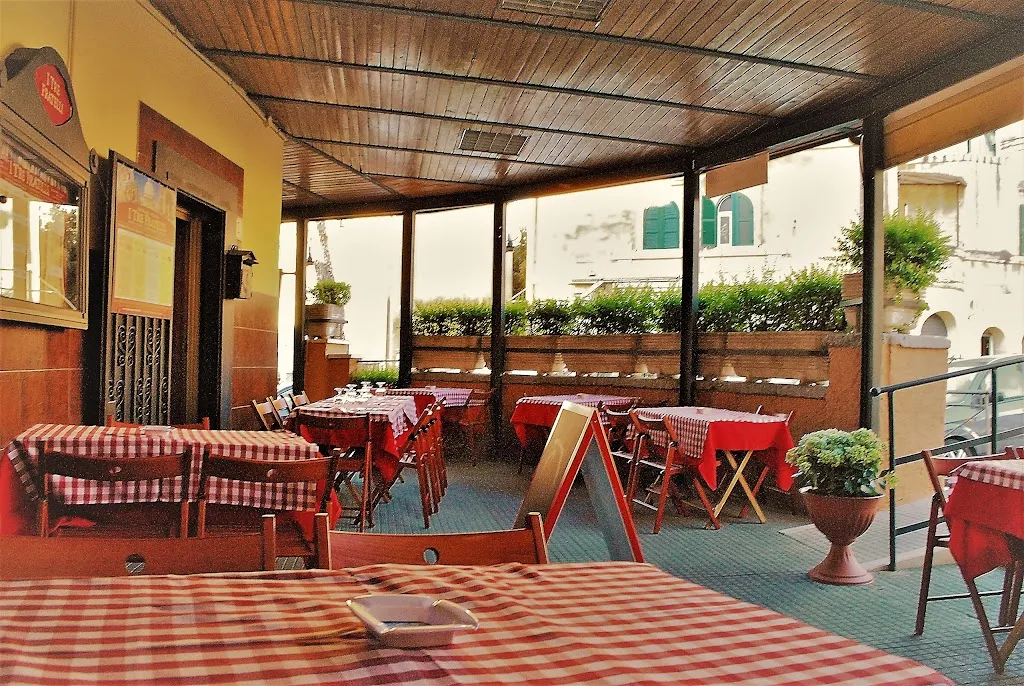 I Tre Fratelli restaurant in Girasole