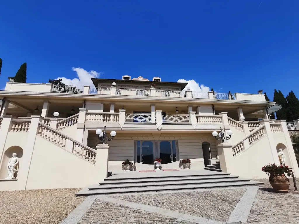 Ramona C._Villa La Borghetta_Girasole_recensione