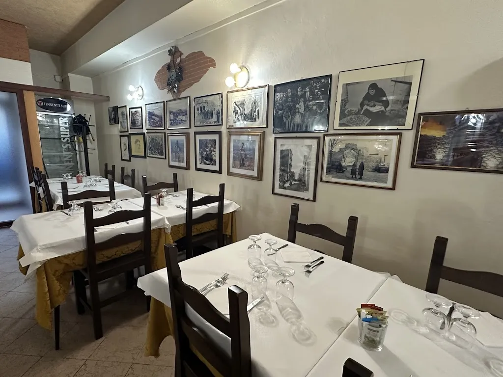 HOTEL RISTORANTE A JERZU DA CONCETTA_Jerzu_slider_image_1