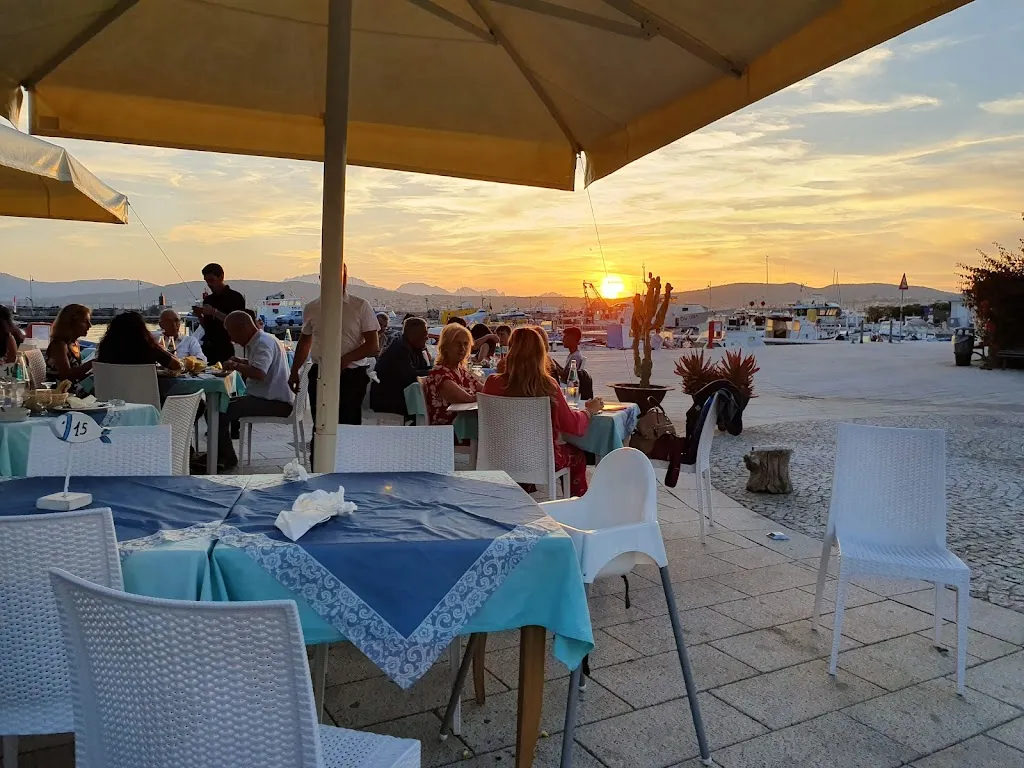 Trattoria del Porto restaurant in Golfo Aranci
