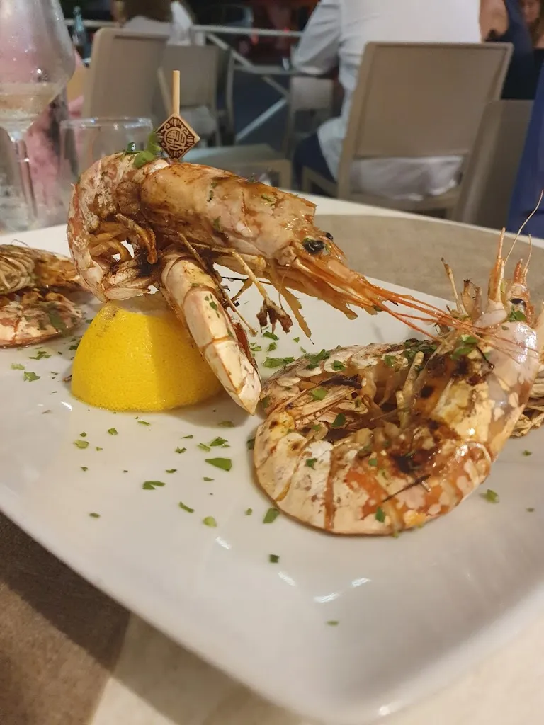 Rajesh Gosain_Ristorante La Lanterna_Golfo Aranci_recensione