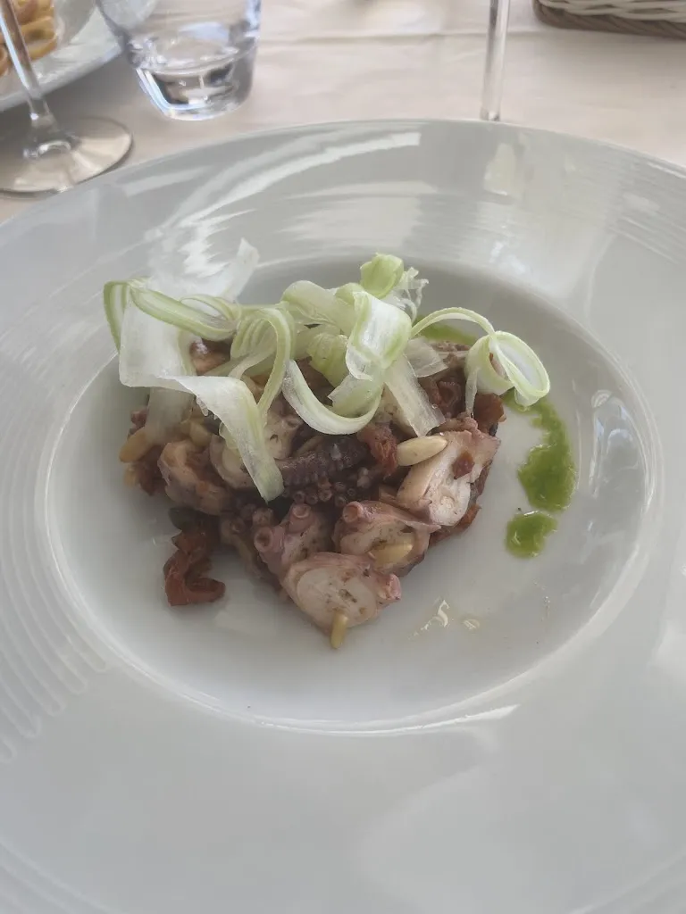 jamielynnhucks_Oasi Beach Club | Ristorante | Spiaggia | Aperitivi_Golfo Aranci_review