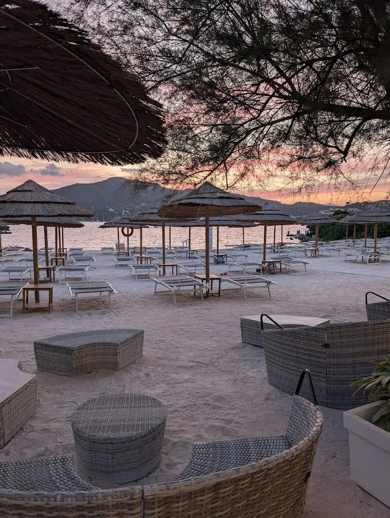 Oasi Beach Club | Ristorante | Spiaggia | Aperitivi_Golfo Aranci_slider_image_3