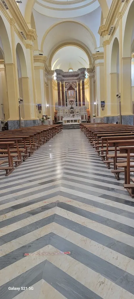 Cindy Burchard_Santuario della Madonna dei Miracoli_Casalbordino-Miracoli_review