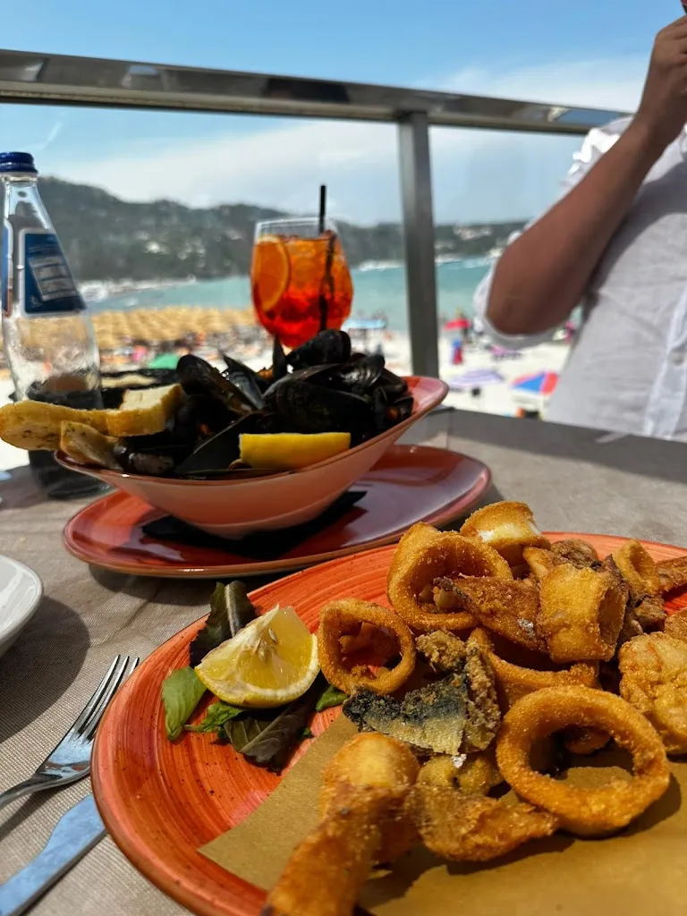 Maestro Mare Beach & Restaurant_Golfo Aranci_slider_image_1