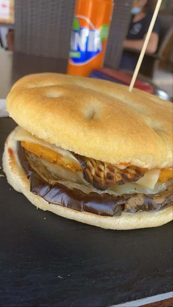 Lolly Pop 2.0 Food & Drink_Golfo Aranci_slider_image_2