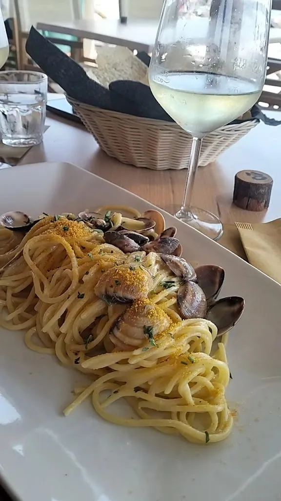 Triku beach restaurant - 0789 style_Golfo Aranci_slider_image_2