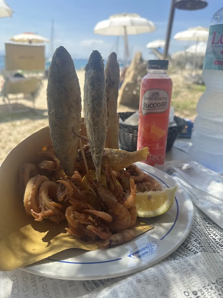 Michaela Horecna_Coco Drink_Golfo Aranci_review