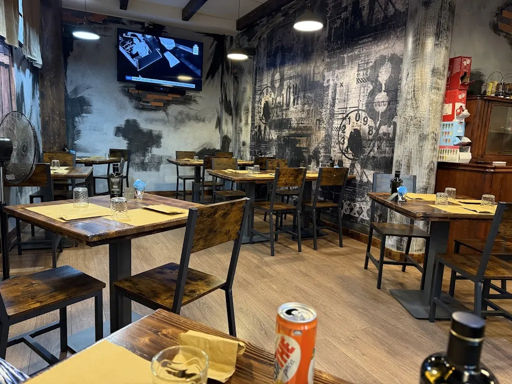 Black Moon Bistrot Bar, ristorante e bisteccheria a Lanusei_Lanusei_slider_image_2