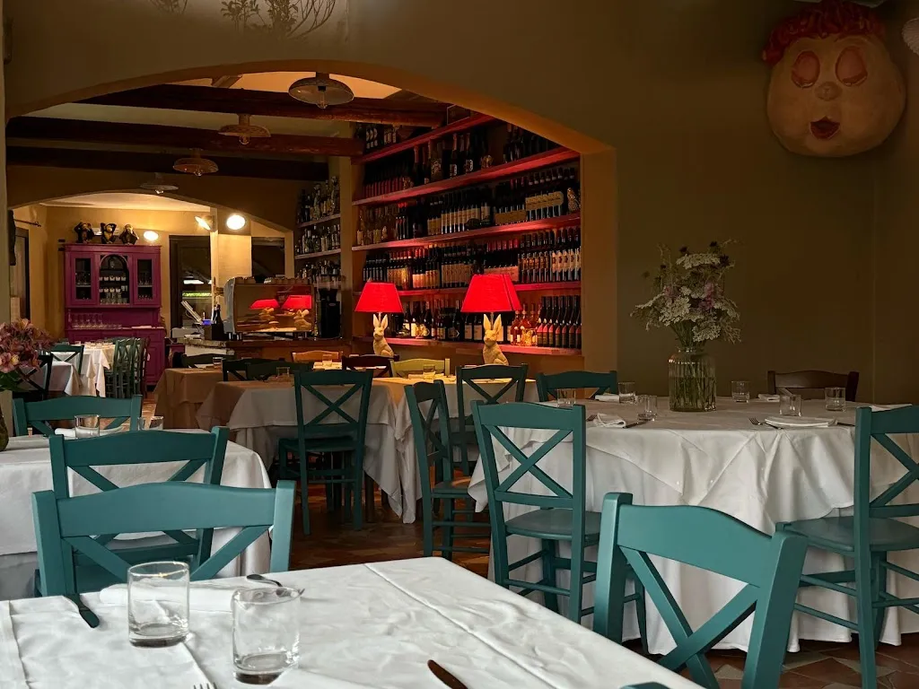 Al Vecchio Rione restaurant in Loceri