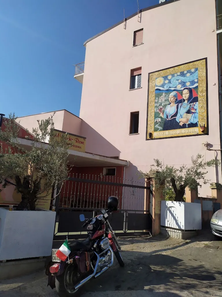 Big Bar Pizzeria restaurant in Loceri