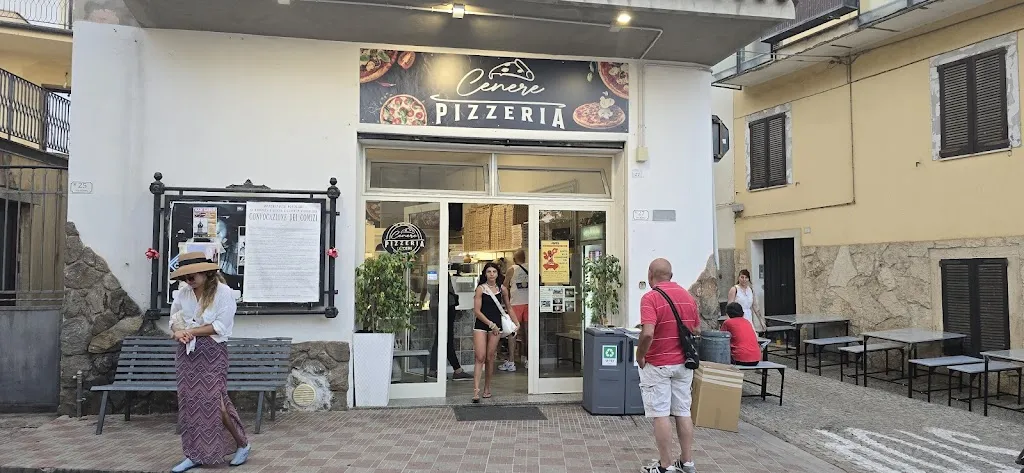 Pizzeria CENERE di Sandra e Andrea_Loceri_slider_image_1