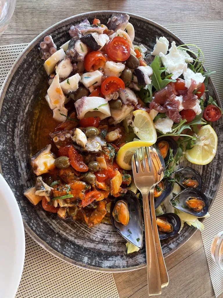 Maitane Aramburu_Ristorante Pizzeria Le Rose_Lotzorai_review