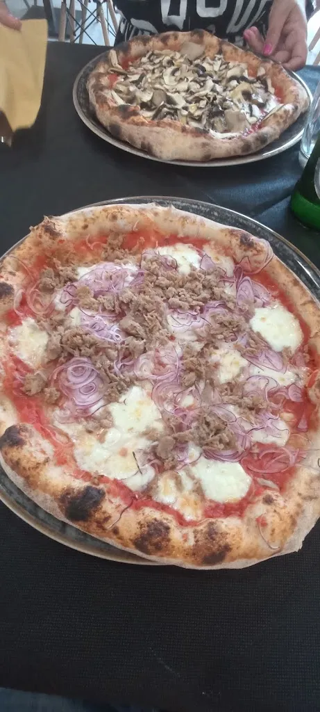 Menu_Pizzeria Eat and Go_Lotzorai_image_9