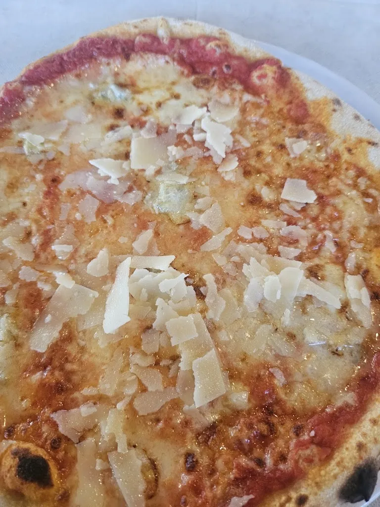 Martin_Pasta Madre - Pizzeria Artigianale_Lotzorai_review