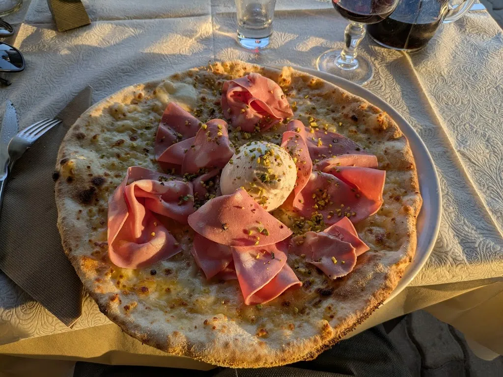 Lars von Elm_Pasta Madre - Pizzeria Artigianale_Lotzorai_review