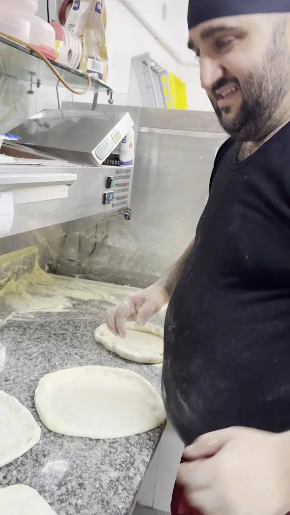 Clemens Bär_Bar Excalibur_Lu Bagnu_review