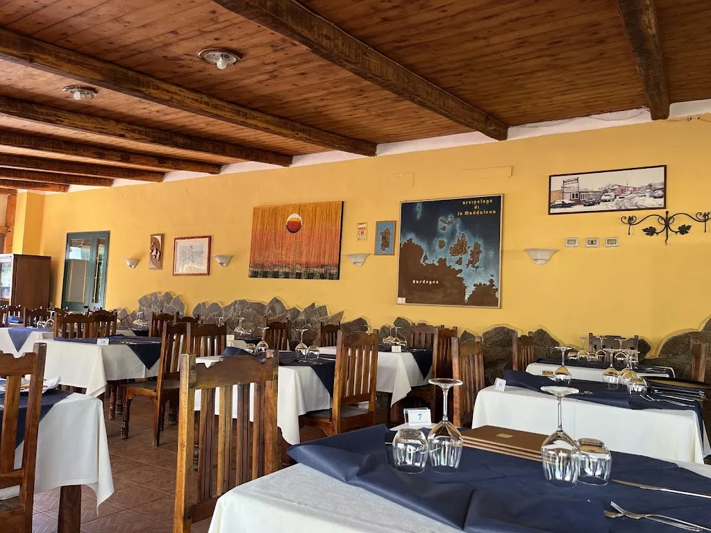 Trattoria Bar La Baracca_La Maddalena_slider_image_3