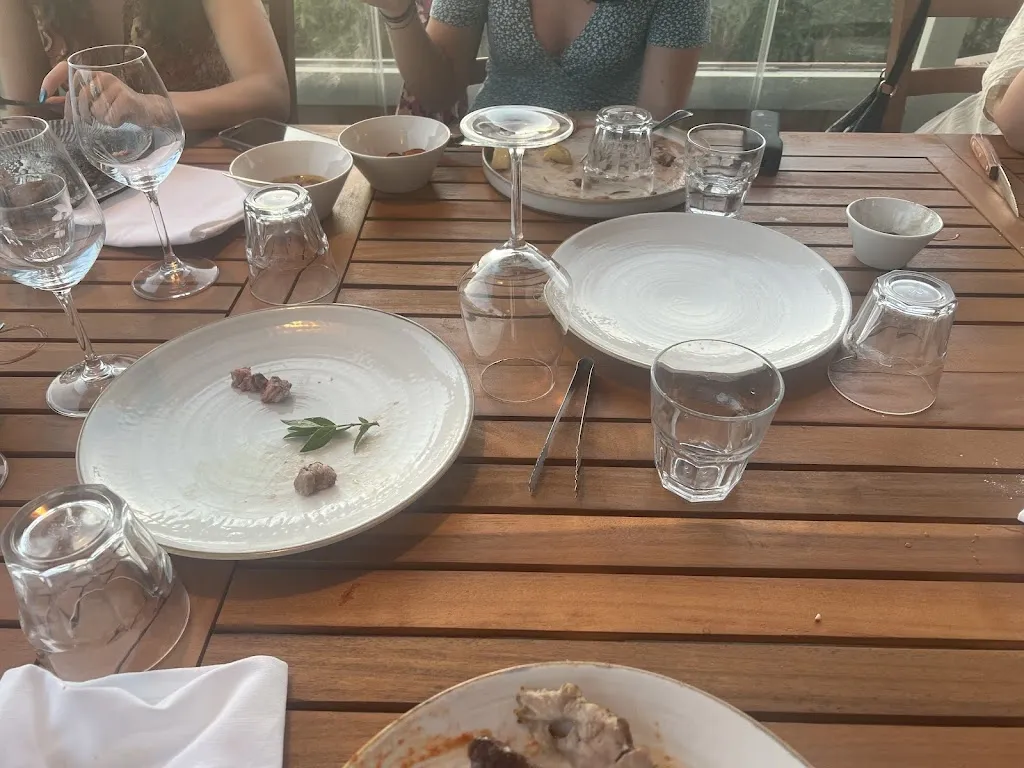 Armand Betscher_Kumalè La Maddalena_La Maddalena_review