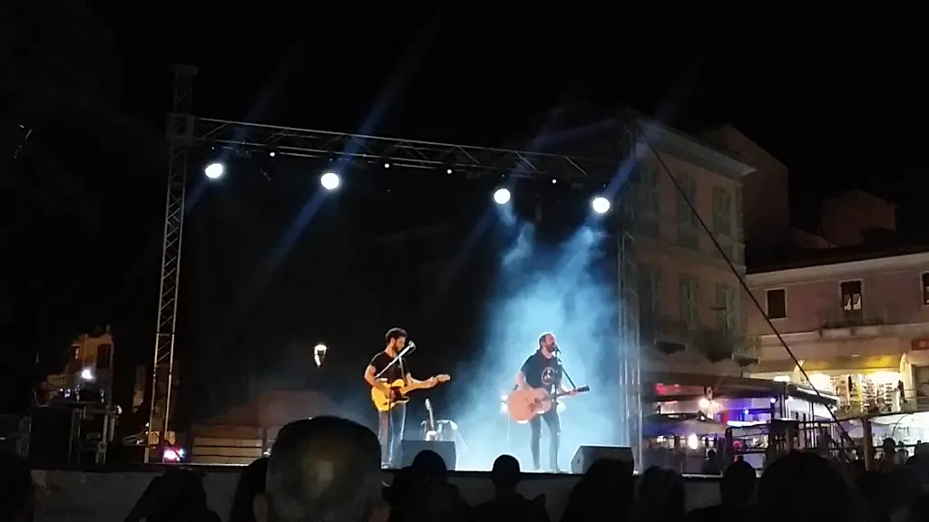 I Vitelloni La Maddalena Al Porto_La Maddalena_slider_image_2